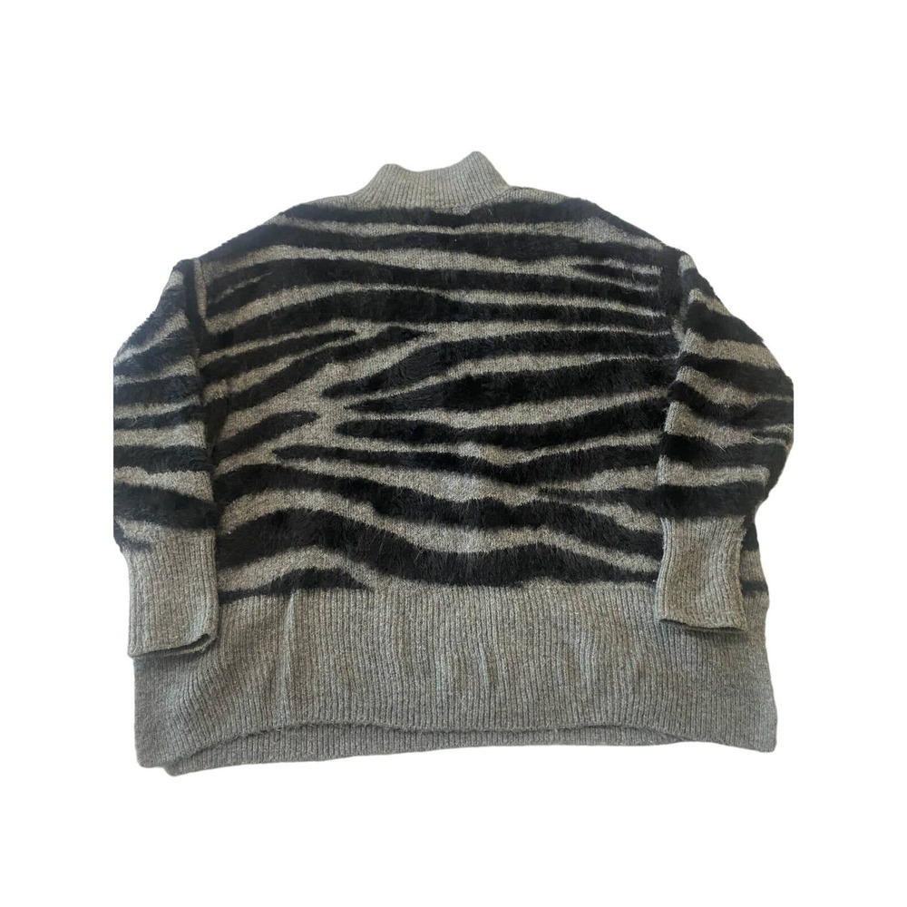 Twine & String Women's Black Zebra‎ Stripe Fuzzy Mock Neck Sweater. Size S